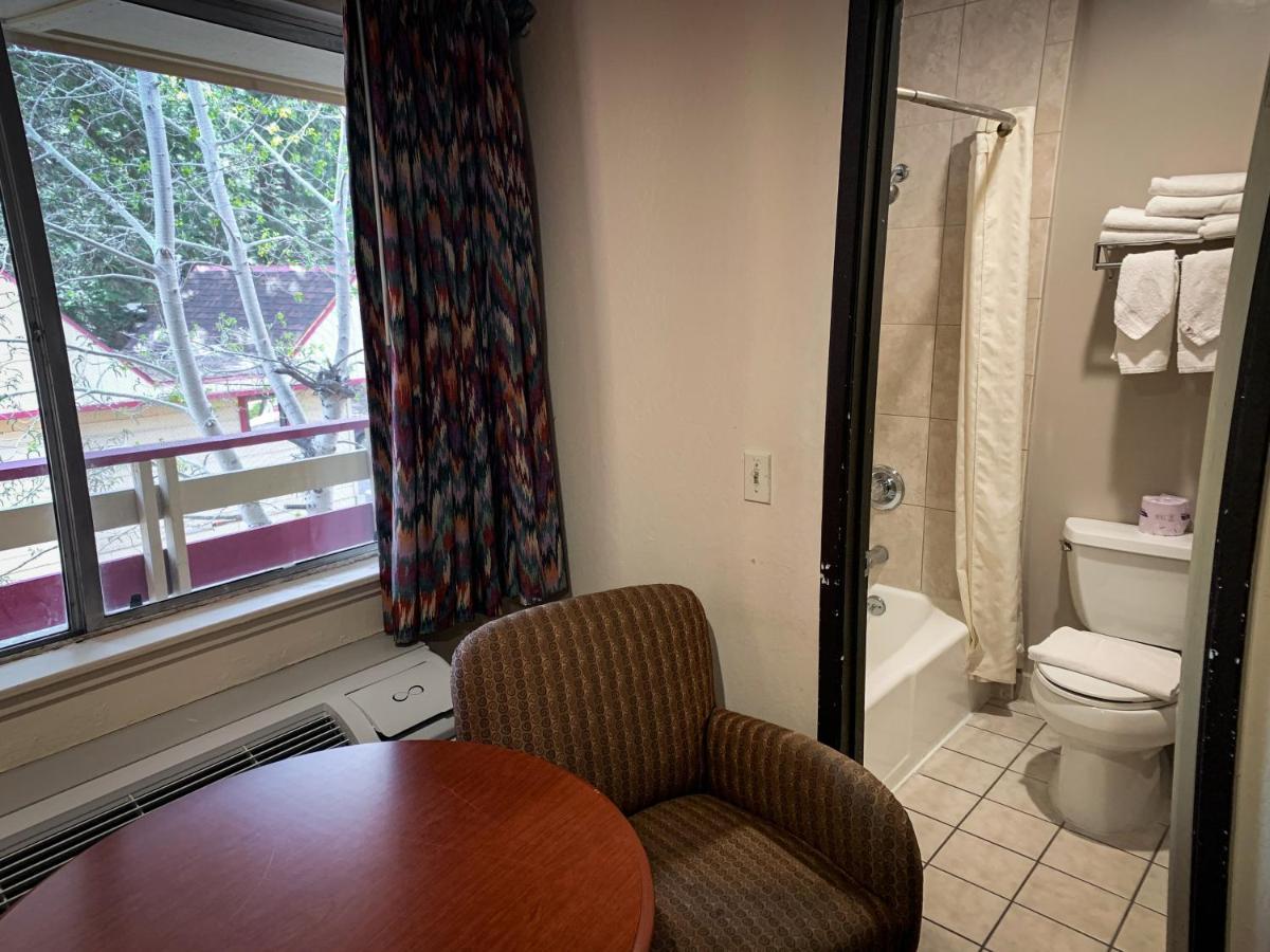 Ventura Grand Inn Mammoth Lakes Dış mekan fotoğraf